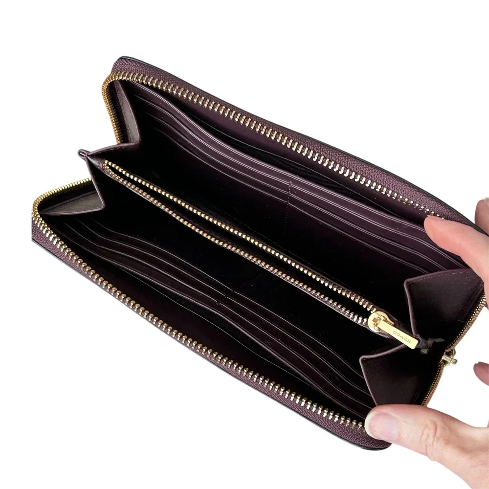 Coach Accordion Zip Wallet Oxblood Burgundy Pebbled Leather Gold Logo 58039